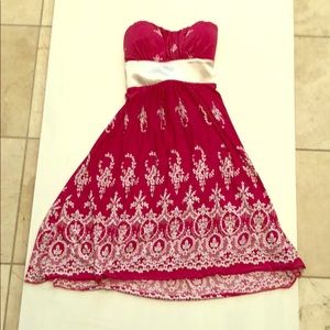 Beautiful pink flower pattern mini dress